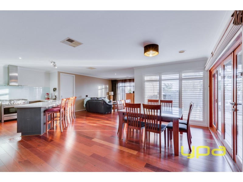 27 Carmichael Drive, Wyndham Vale VIC 3024