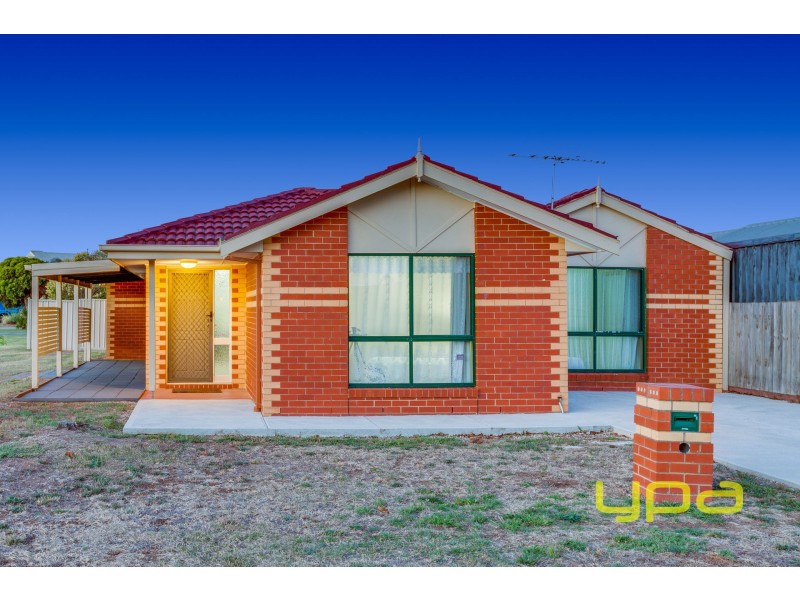 7 St Lawrence Close, Werribee VIC 3030