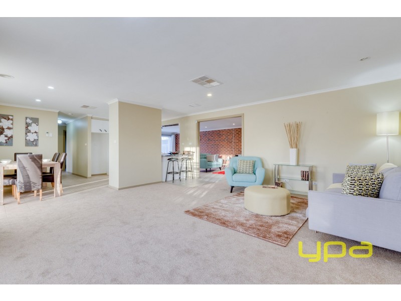 7 St Lawrence Close, Werribee VIC 3030
