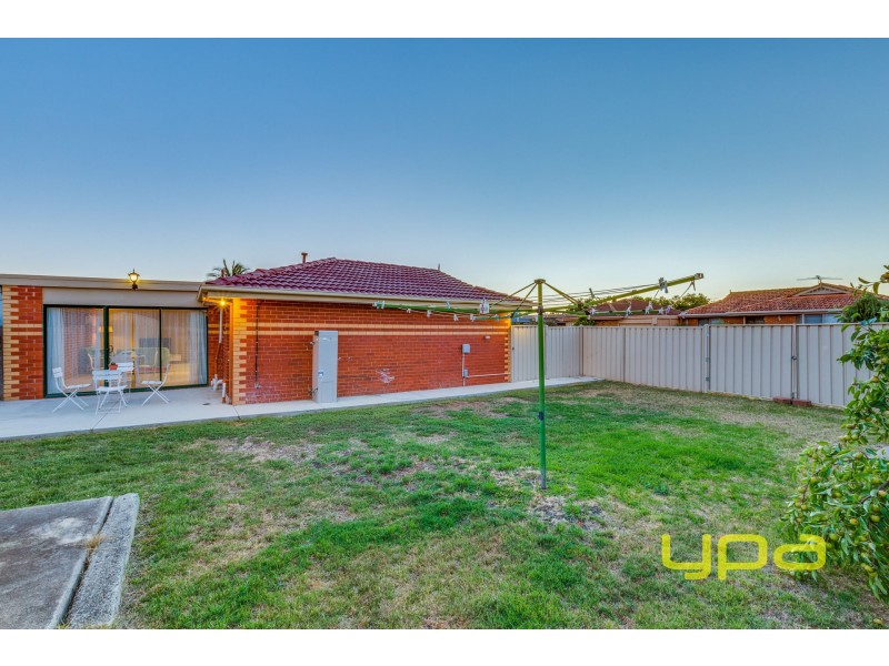 7 St Lawrence Close, Werribee VIC 3030
