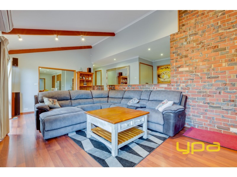20 Milton Drive, Wyndham Vale VIC 3024