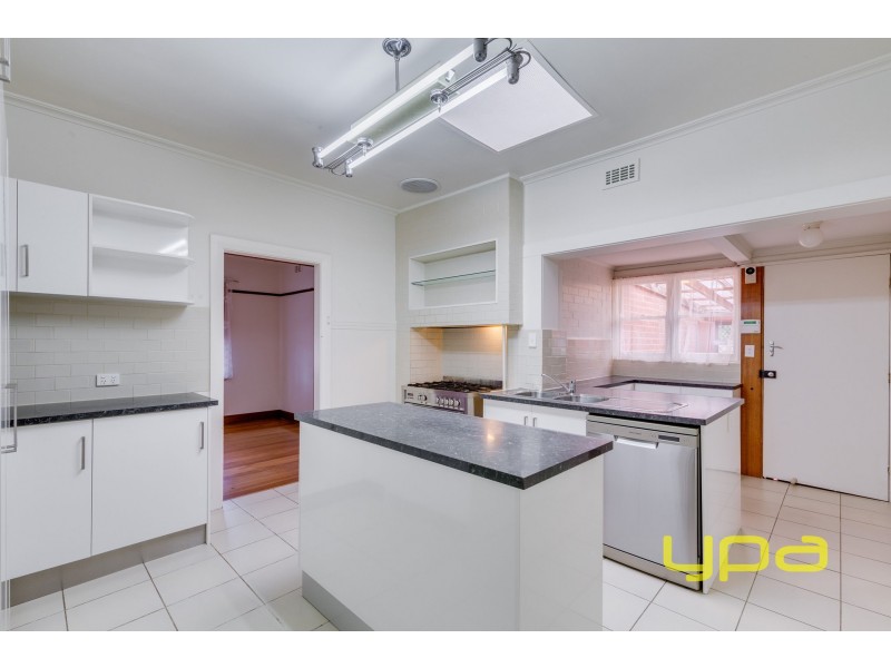 37 Duncans Road, Werribee VIC 3030