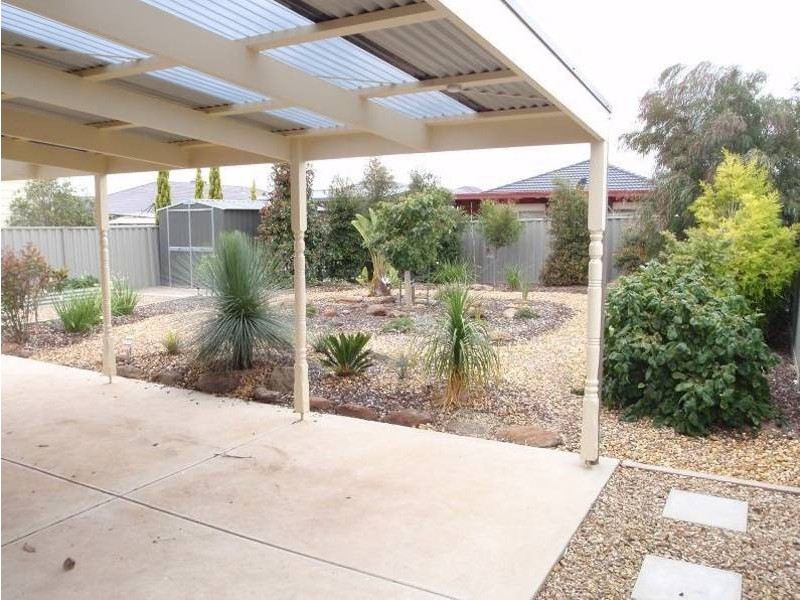 35 McMahon crescent, Tarneit VIC 3029