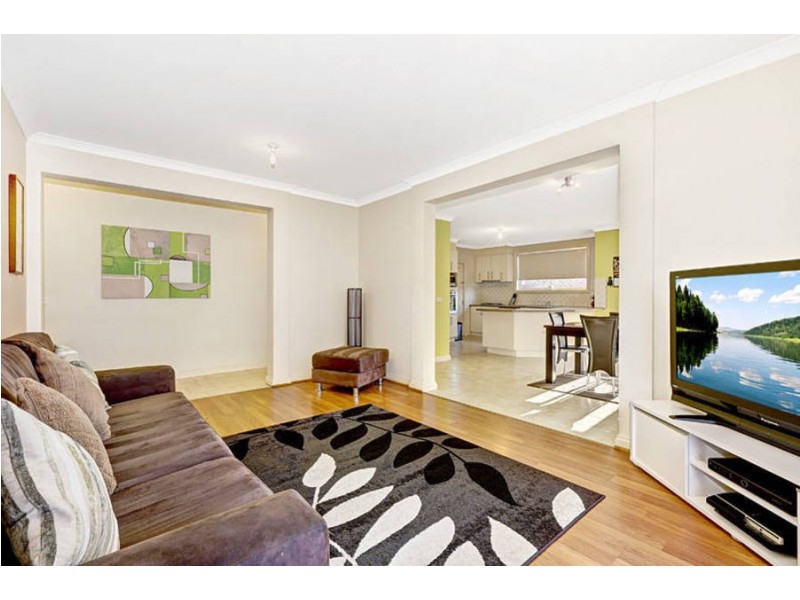 1/82 Songlark Crescent, Werribee VIC 3030