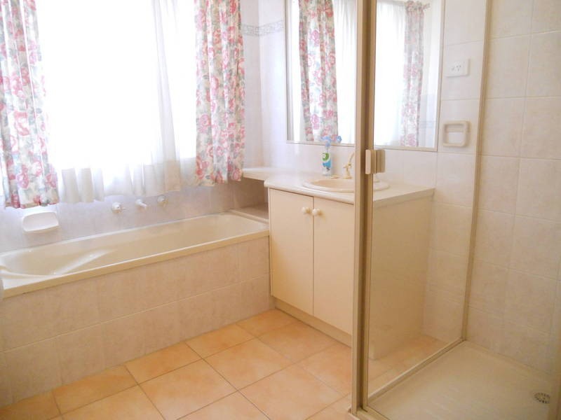 4 Nelson Way, Hoppers Crossing VIC 3029