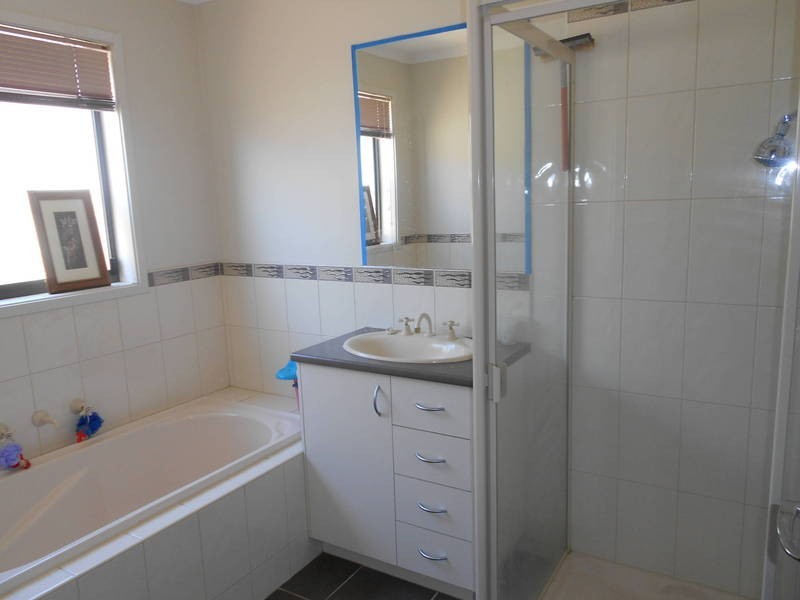 4 Nautilus Close, Wyndham Vale VIC 3024