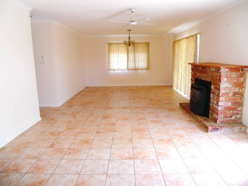 13 Riverbend Crescent, Werribee VIC 3030