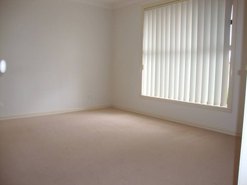 1/74 Mossfiel Drive, Hoppers Crossing VIC 3029