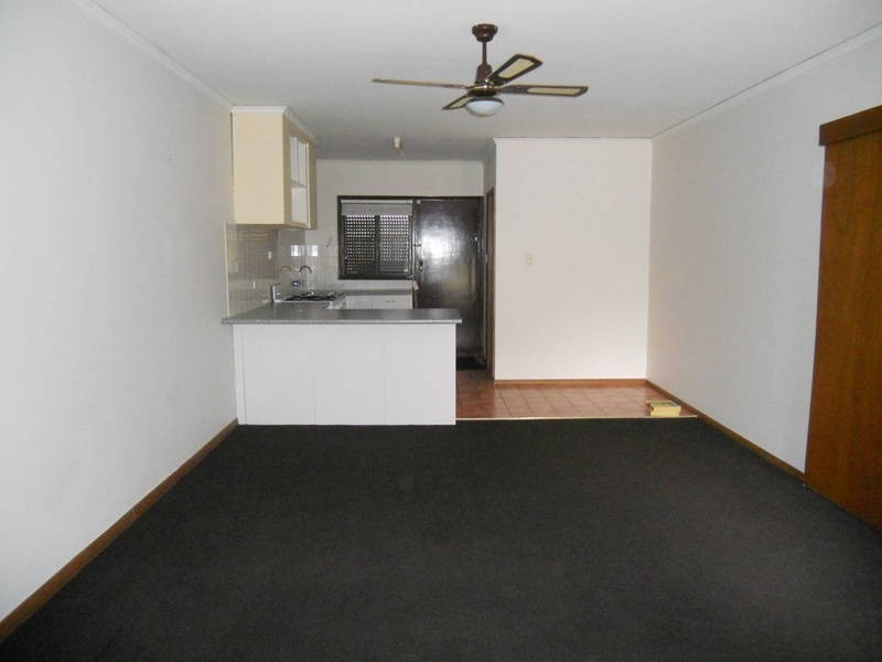 2/11 Rainsford Street, Werribee VIC 3030