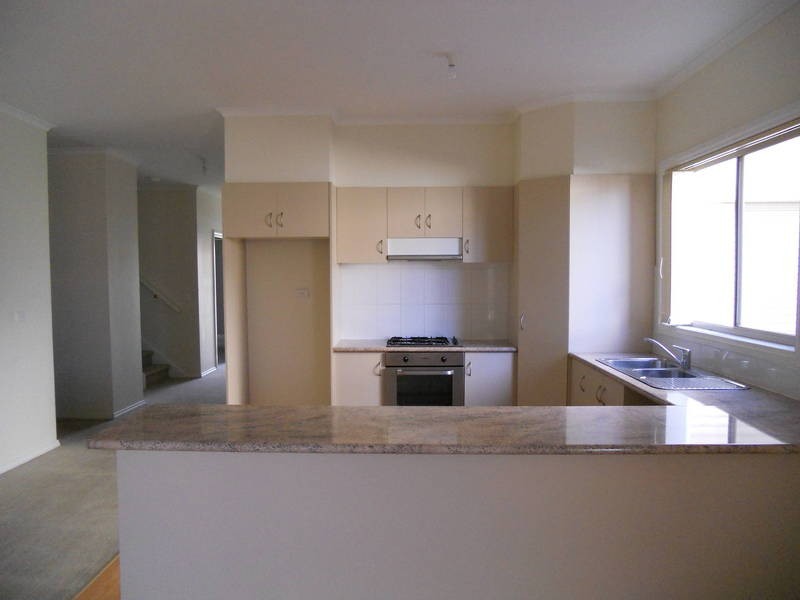 33 Egan Close, Werribee VIC 3030