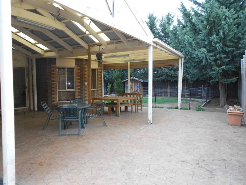 4 Enea Place, Hoppers Crossing VIC 3029