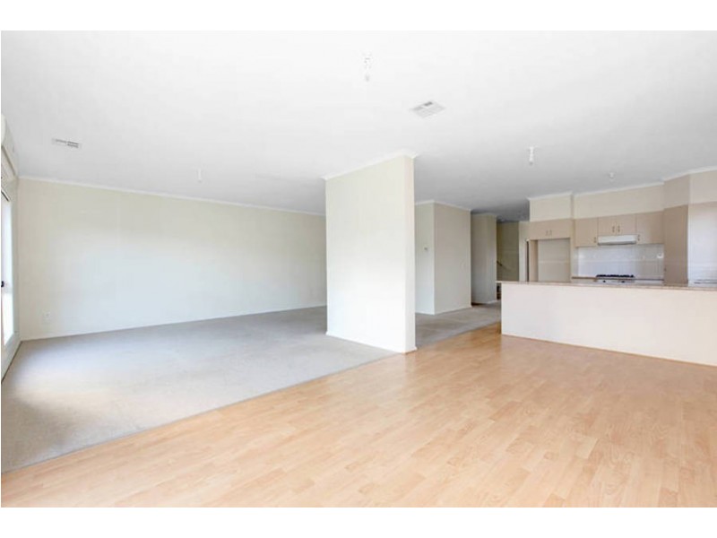 33 Egan Close, Werribee VIC 3030