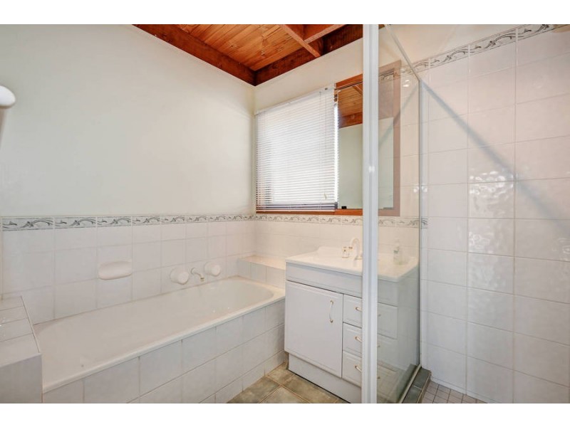 52  Tower Road, Werribee VIC 3030