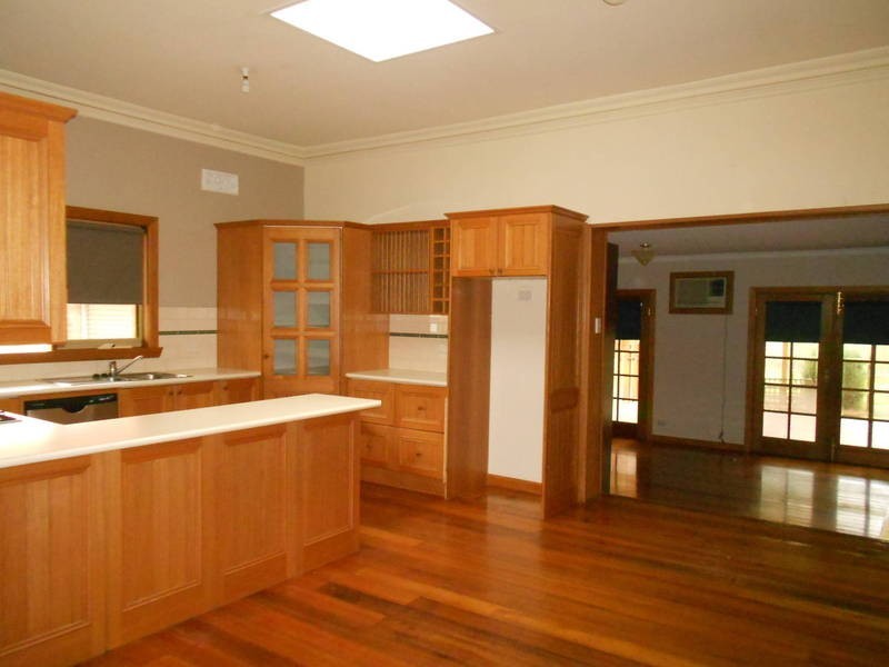 20  College Road, Werribee VIC 3030