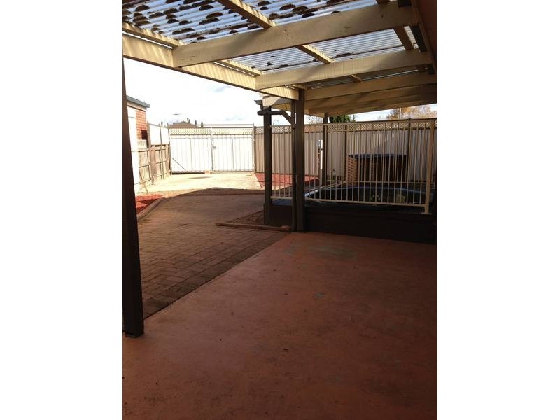 66 Dowling Avenue, Hoppers Crossing VIC 3029