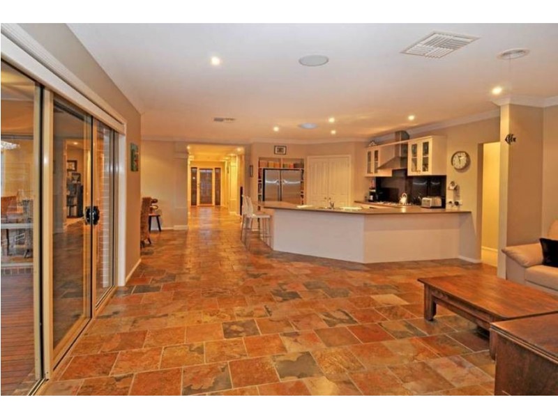 21  Alexandria Way, Werribee VIC 3030