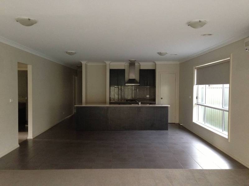 2  Boucaut Street, Wyndham Vale VIC 3024