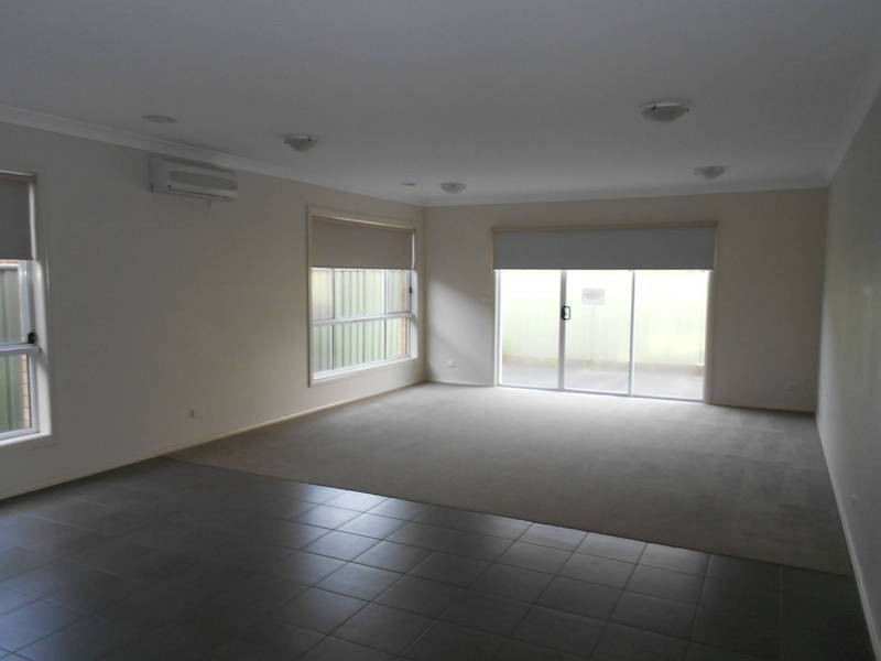 2  Boucaut Street, Wyndham Vale VIC 3024