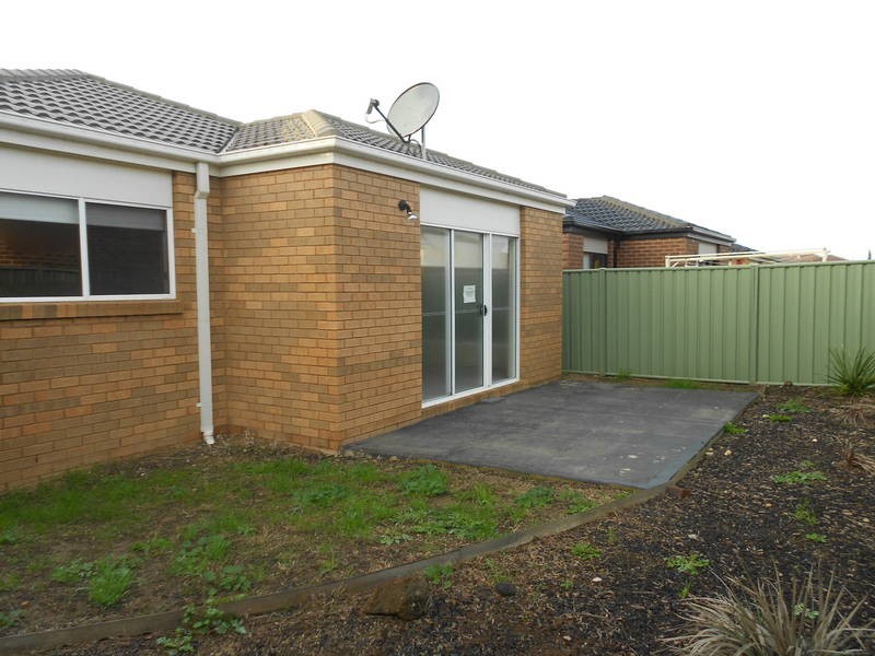 2  Boucaut Street, Wyndham Vale VIC 3024