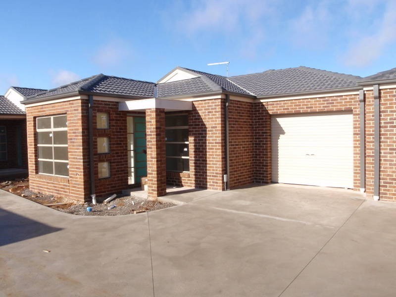 43-45 Ruby Place, Werribee VIC 3030