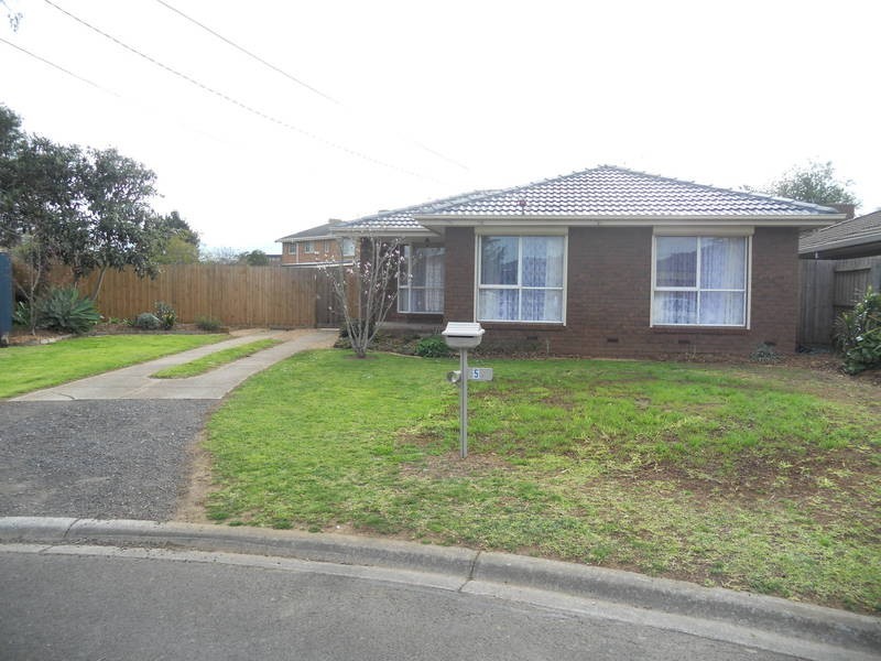 5  Penn Close, Werribee VIC 3030