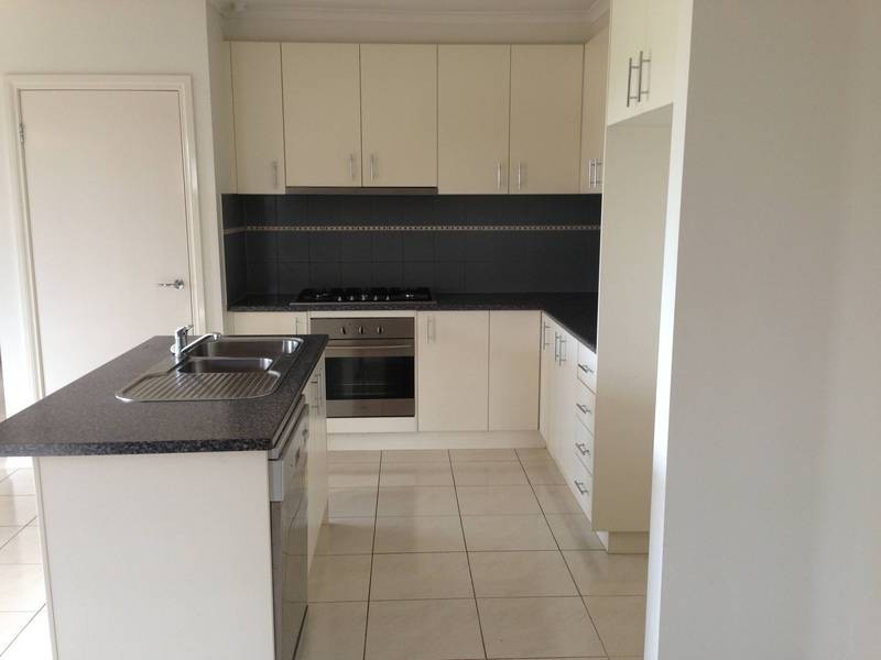 28 Maxwell Street, Point Cook VIC 3030