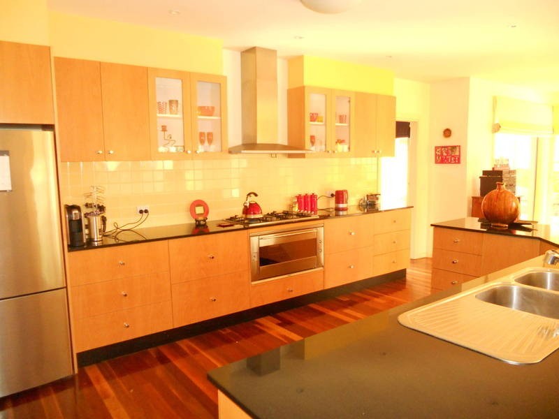 16 Fontain Court, Werribee VIC 3030