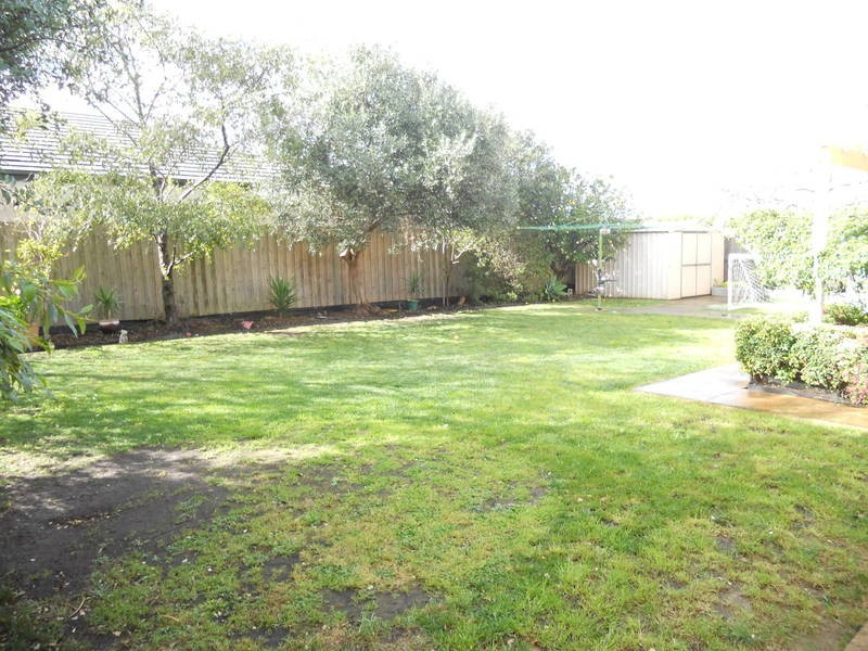 16 Fontain Court, Werribee VIC 3030