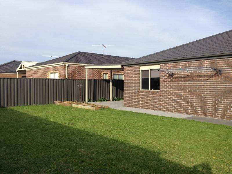 19 Brockwell Crescent, Wyndham Vale VIC 3024