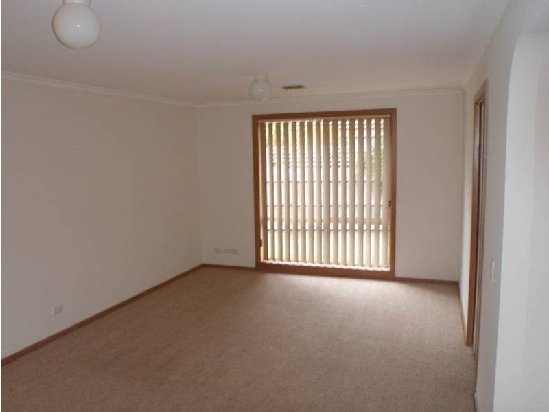 60 Maple Crescent, Hoppers Crossing VIC 3029