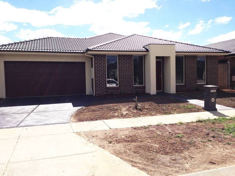 5 Coolum Street, Point Cook VIC 3030