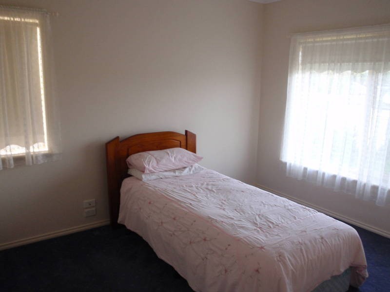 27 McMahon Crescent, Tarneit VIC 3029