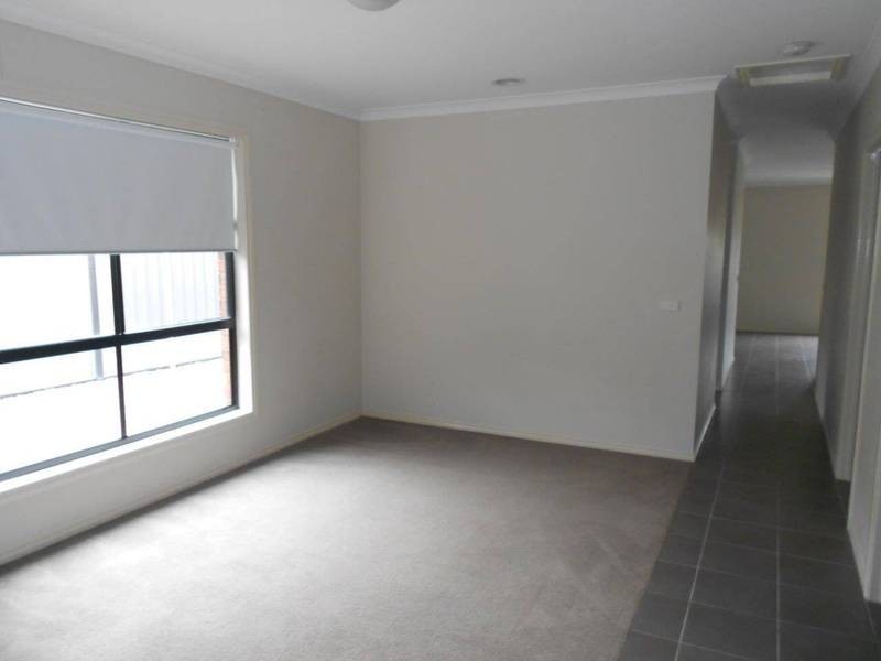 7 Carbine Avenue, Tarneit VIC 3029