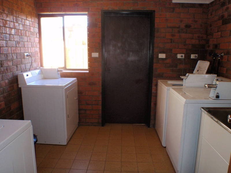 5/293 Princes Highway, Werribee VIC 3030