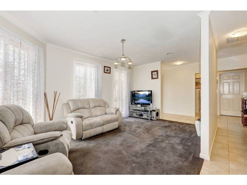 2/26  Harmony Drive, Tarneit VIC 3029