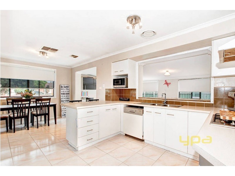 25 Westminster Drive, Werribee VIC 3030