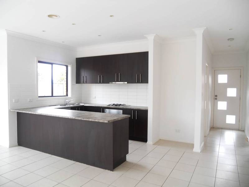 1/231 Thames Boulevard, Tarneit VIC 3029