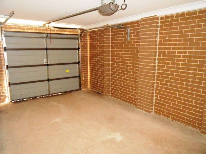 2/3  Mark Drive, Tarneit VIC 3029