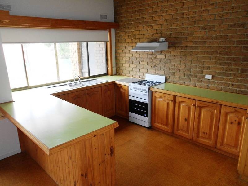 4 Snowgum Court, Hoppers Crossing VIC 3029