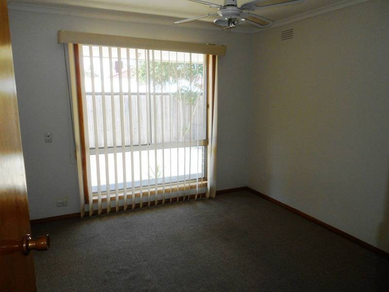 2/35 Baggot Drive, Hoppers Crossing VIC 3029