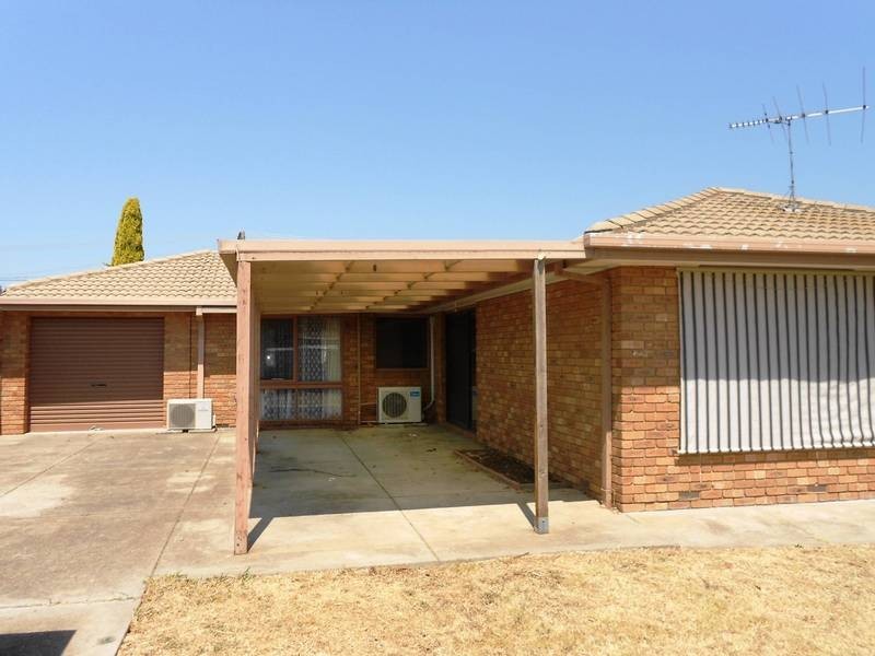 5 Greenshank Court, Werribee VIC 3030