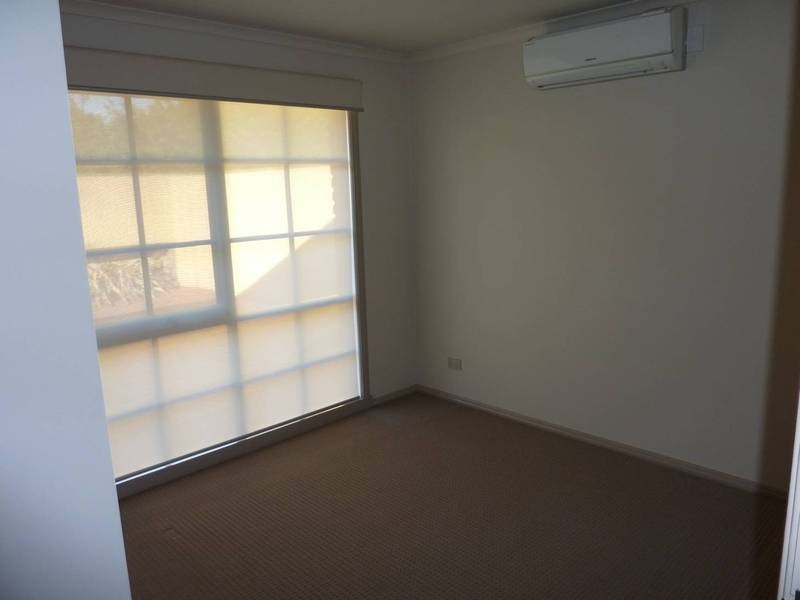 82 Bellbridge Drive, Hoppers Crossing VIC 3029