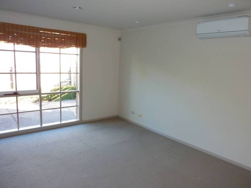 82 Bellbridge Drive, Hoppers Crossing VIC 3029