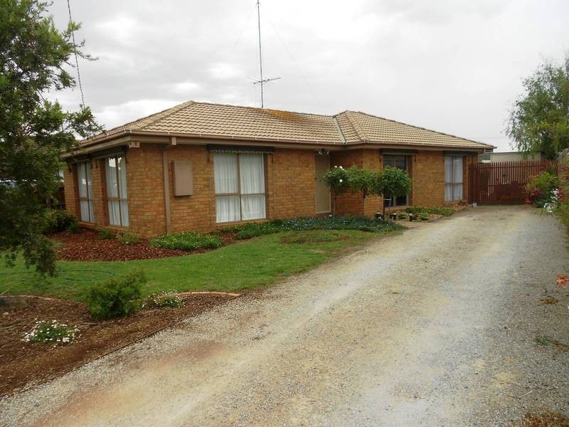 10 Nightjar Court, Werribee VIC 3030