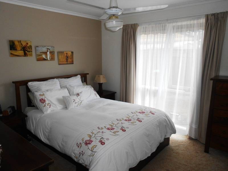 10 Nightjar Court, Werribee VIC 3030