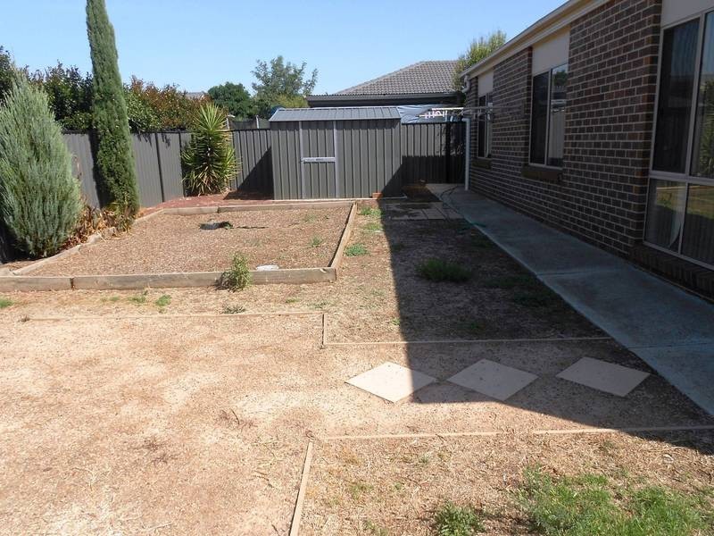 37 Millendon Boulevard, Tarneit VIC 3029