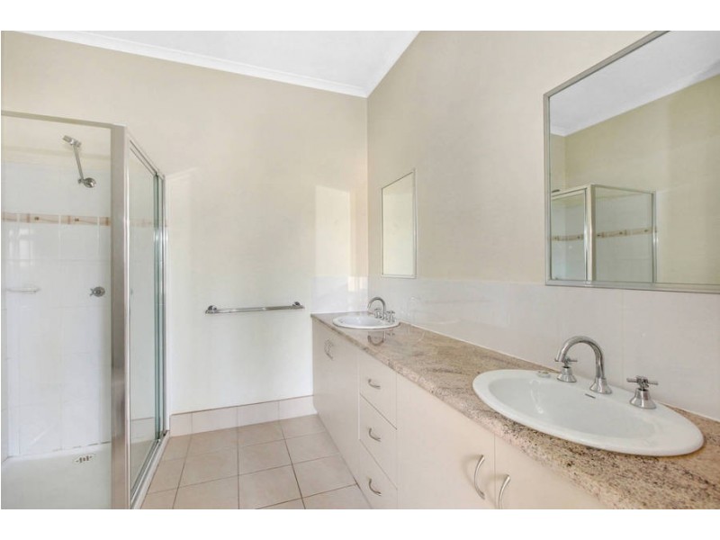 33 Egan Close, Werribee VIC 3030