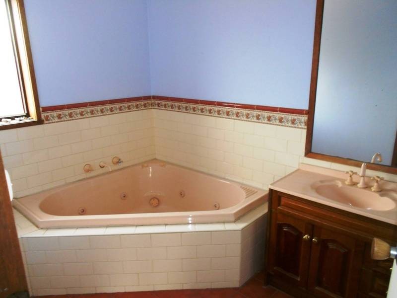 269 Princes Highway, Werribee VIC 3030