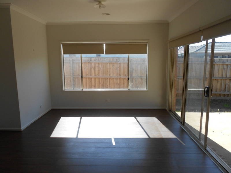 63 Exploration Avenue, Werribee VIC 3030