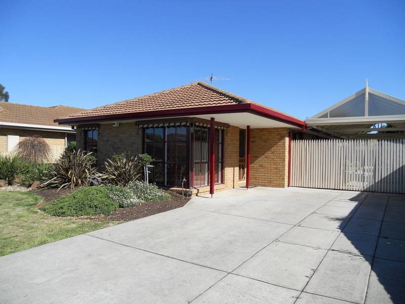 2 Rosedale Place, Wyndham Vale VIC 3024